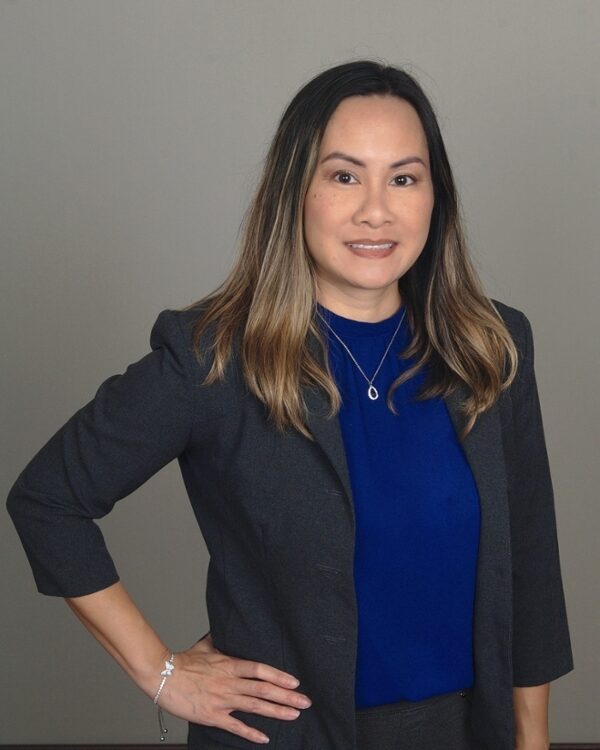 Photo of Trang L. Chitakone